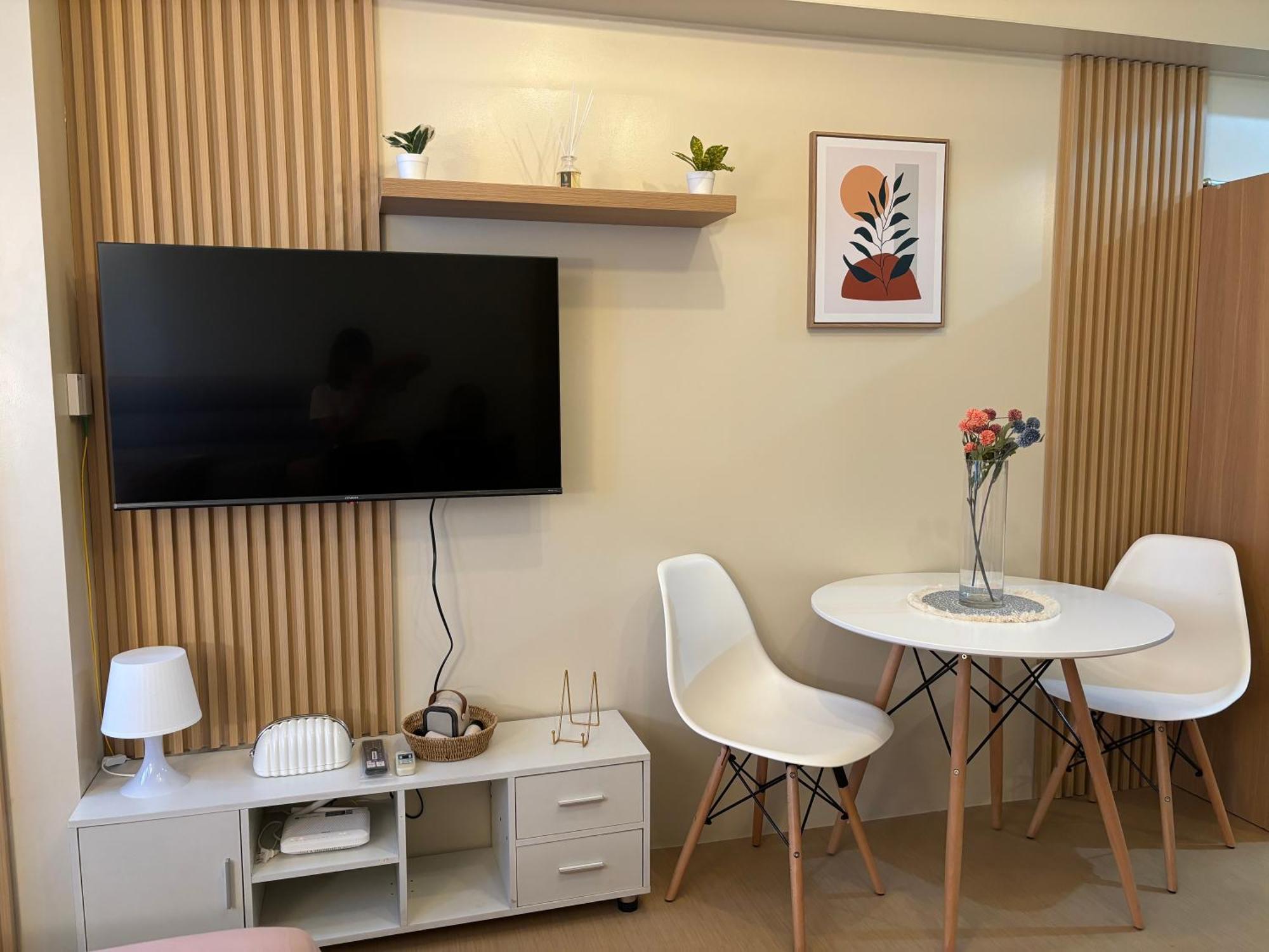 Cozy & Minimalist Staycation - Avida Towers With Pool Access Davao City Dış mekan fotoğraf